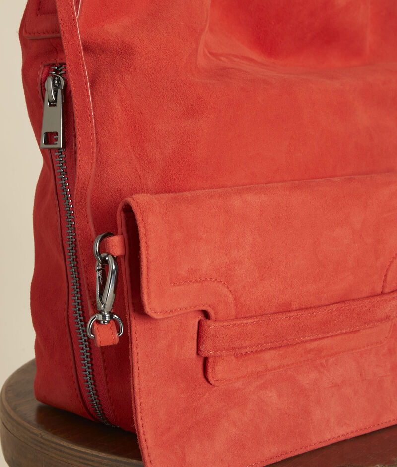 The numéro 2 - iconic coral bag coral.