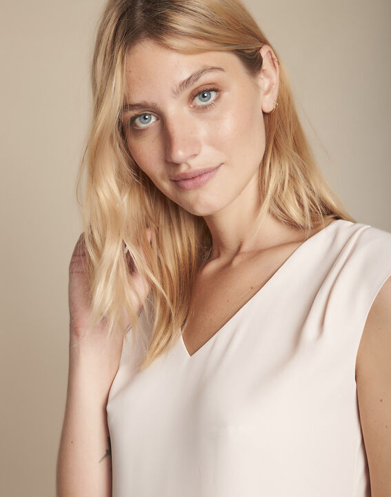 Neptune powder pink V-neck blouse | 1-2-3 Neptune powder pink V-neck blouse PhotoZ | 1-2-3