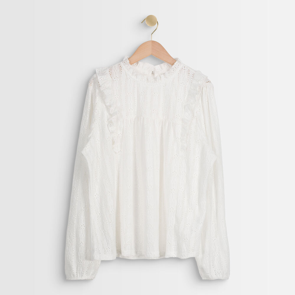 Isis lace top ecru.