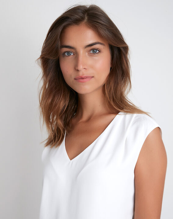 Neptune ecru V-neck blouse | 1-2-3 Neptune ecru V-neck blouse PhotoZ | 1-2-3