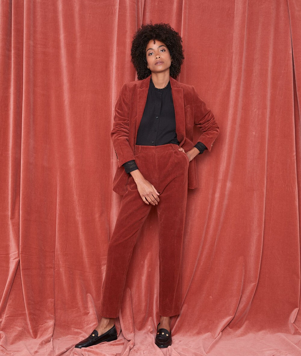 Isaure velvet cigarette trousers cannelle.