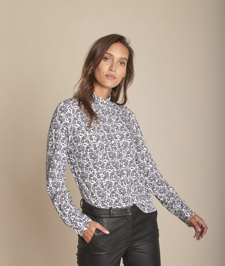 Manthia ecru floral print blouse with gathers at the neck ecru.
