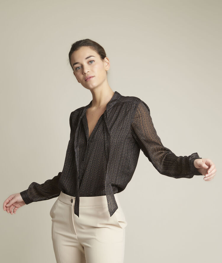 Emie printed blouse with pussy bow collar black.