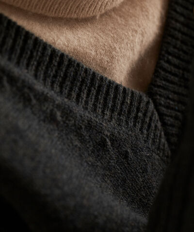 Bruce green responsible wool pullover PhotoZ | 1-2-3