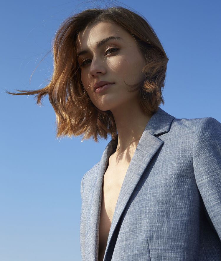 Leila tailored jacket navy blue.