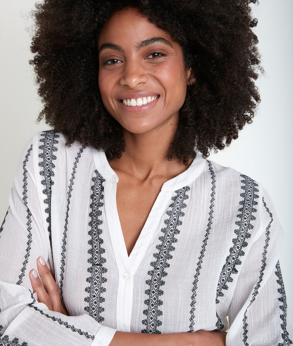 Tahiti embroidered ecru blouse ecru.