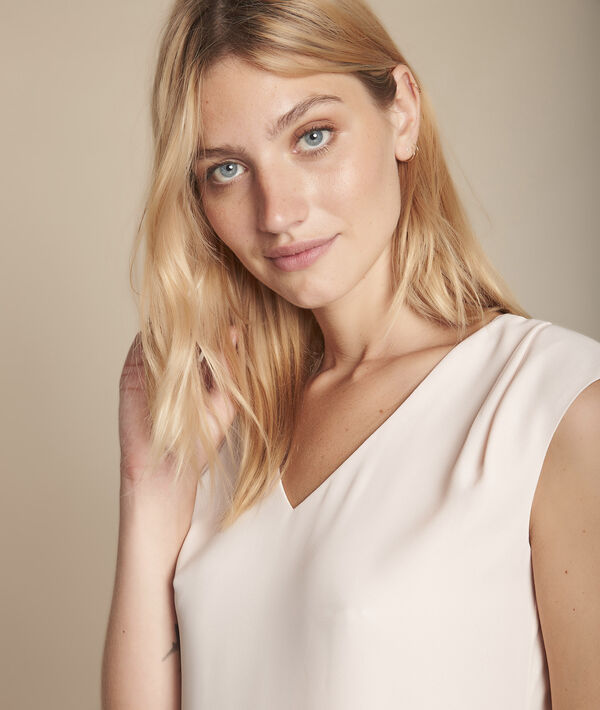 Neptune powder pink V-neck blouse | 1-2-3 Neptune powder pink V-neck blouse PhotoZ | 1-2-3