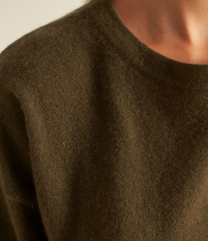 Bliss khaki recycled cashmere sweater PhotoZ | 1-2-3