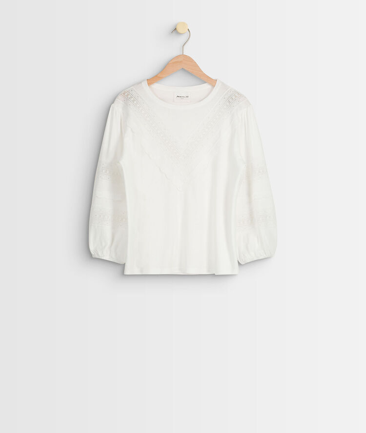 Djoyce lace top ecru.