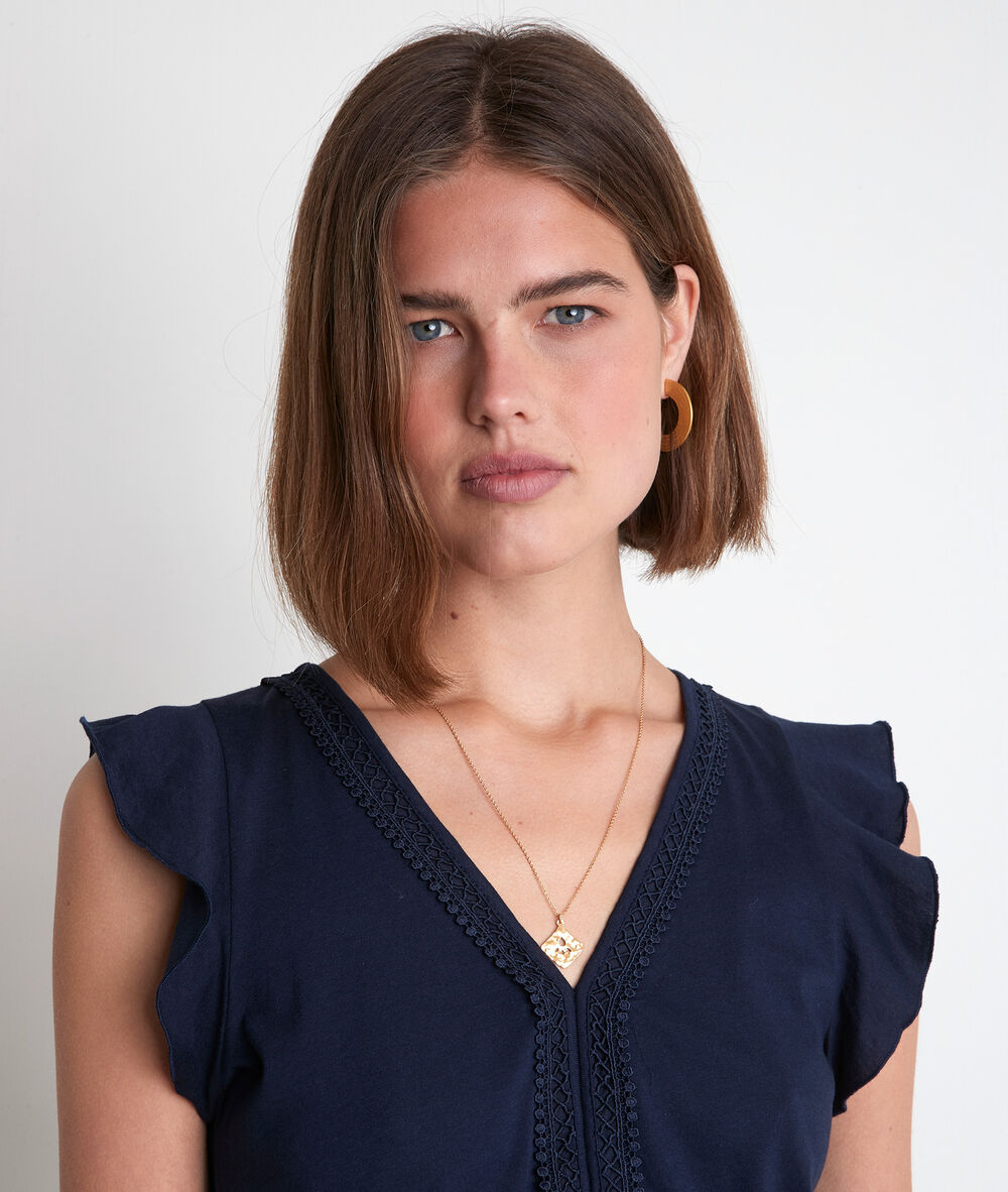 Iwhite navy embroidered cotton top encre.