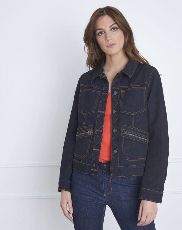Famous jean jacket with parrot embroidery on the back navy.