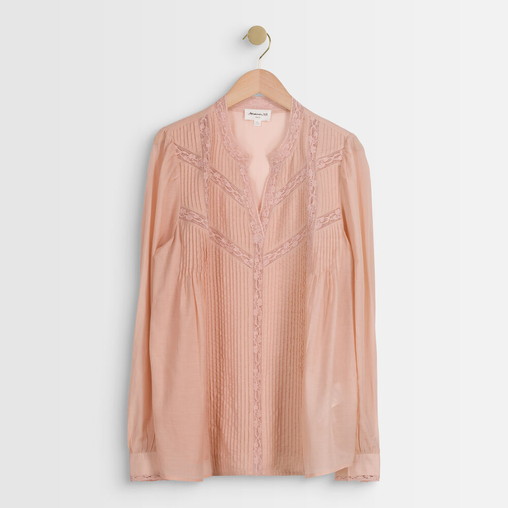 Tara lace powder blouse poudre.