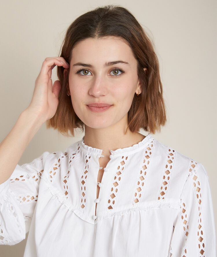 Enola lace blouse white.
