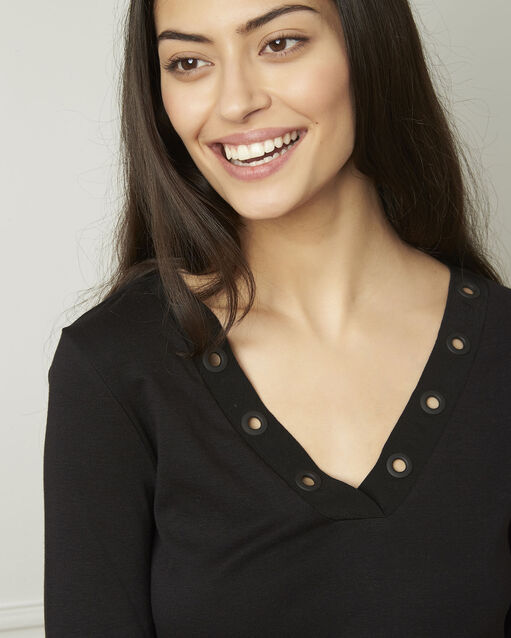 Basic black t-shirt with v-neck eyelet neckline black.