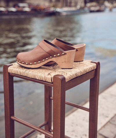 Clothilde Brown Leather Clogs PhotoZ | 1-2-3