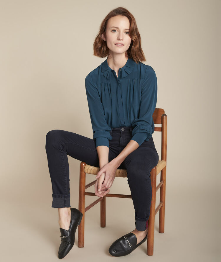 Maria cypress silk blouse forest green.