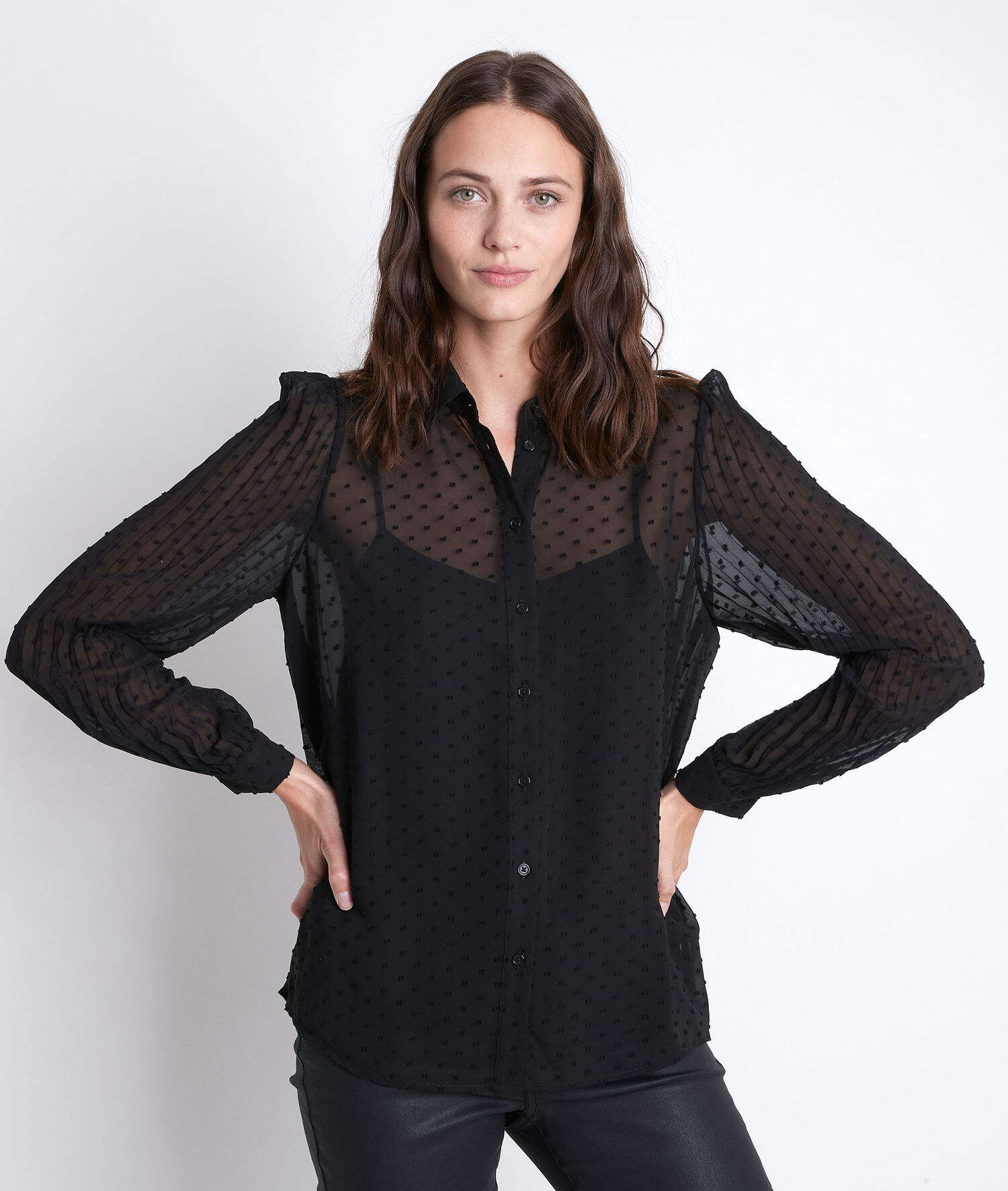 Jany dotted Swiss pleated blouse PhotoZ | 1-2-3