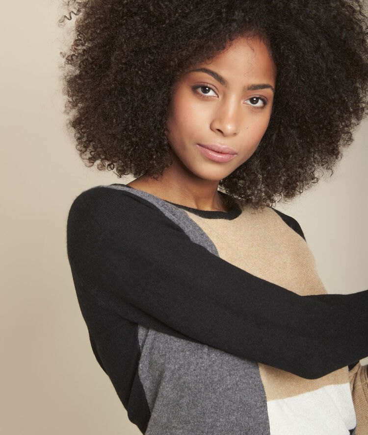 Freeze colourblock cashmere pullover camel.