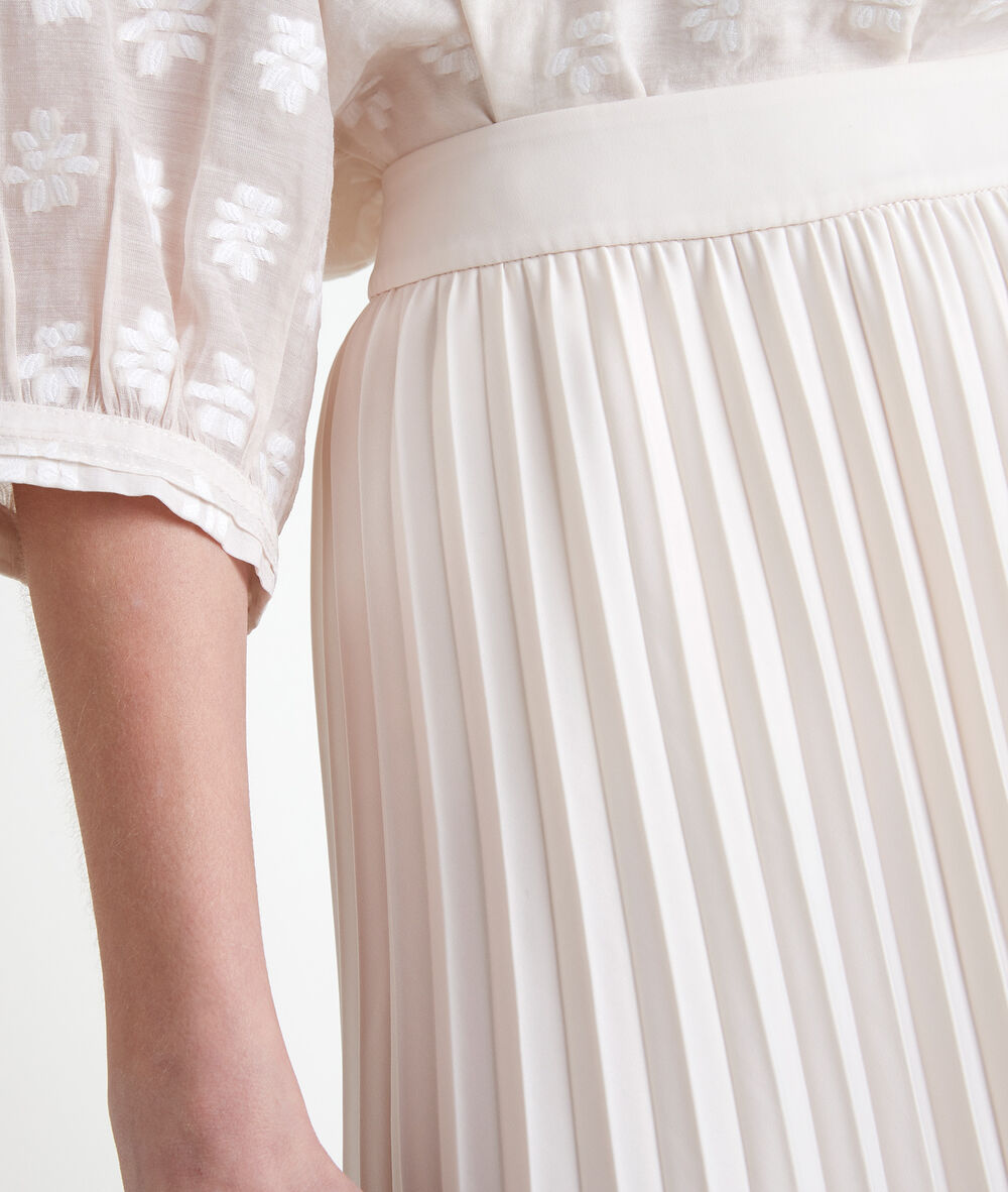 Gina pleated maxi skirt peche.