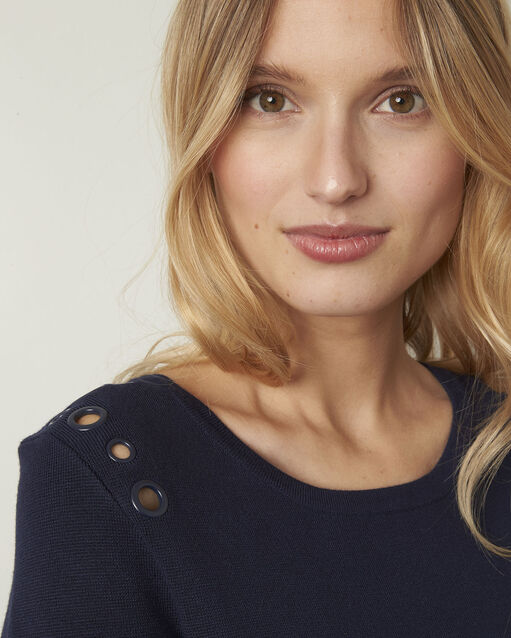 Abricot navy pullover with compact eyelets navy.