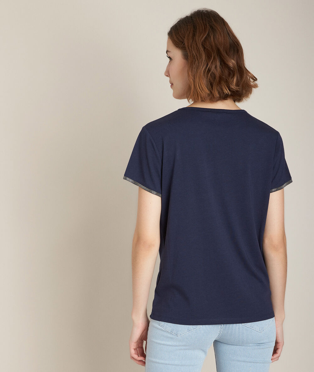 Regal navy t-shirt violet.