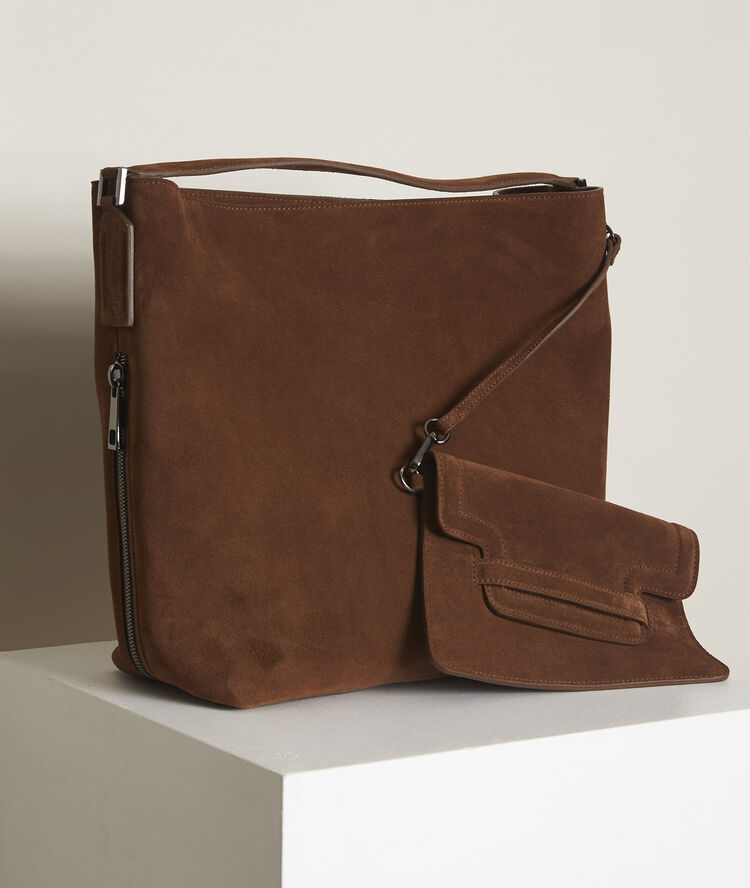 The num&eacute;ro 2 iconic bag ecru.