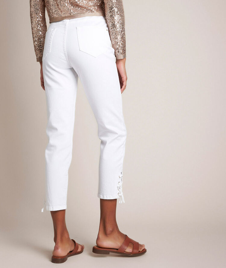 Agathe, the iconic white laced slim jeans white.