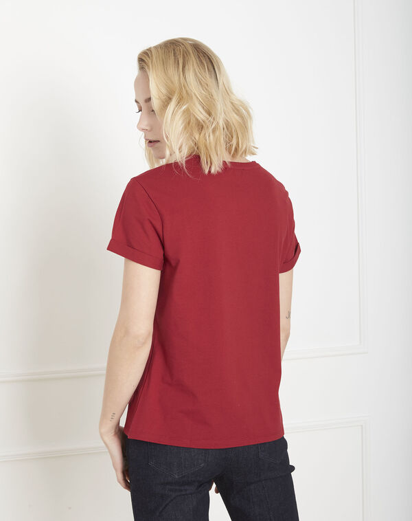 Proud red t-shirt with slogan dark red.