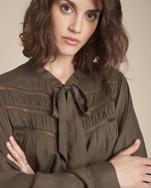 Moulin khaki pussy bow lace blouse (2) - Maison 123