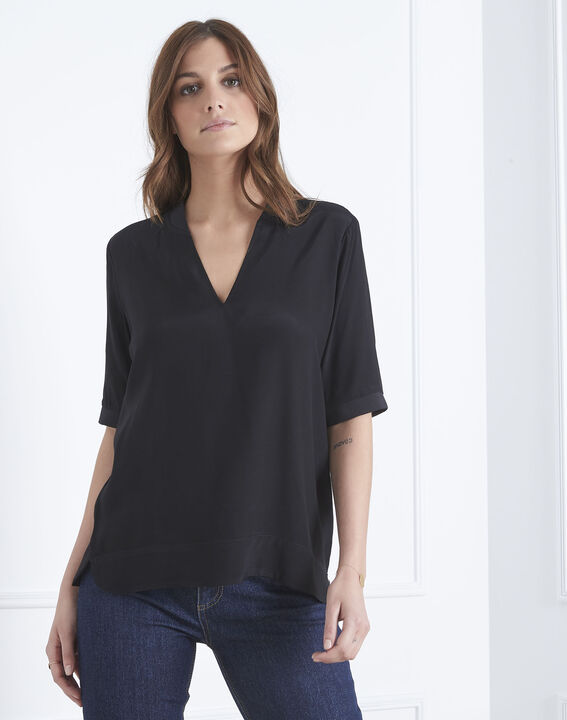 Virginie black V-neck flowing blouse | 1-2-3 Virginie black V-neck flowing blouse PhotoZ | 1-2-3