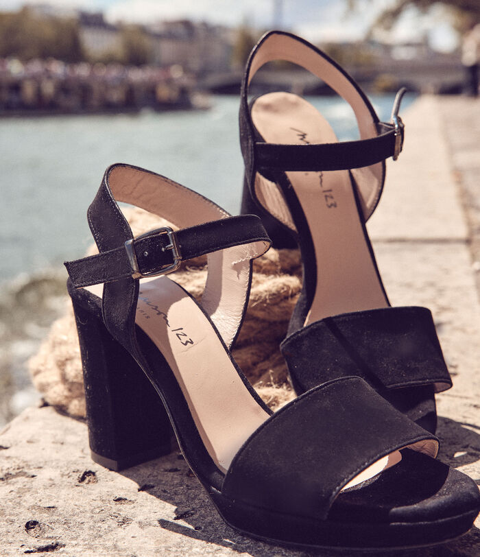 Cesar Black Strappy High-heeled Sandals