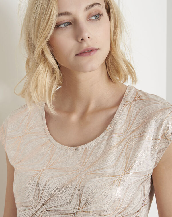 Party cream printed t-shirt wheat.