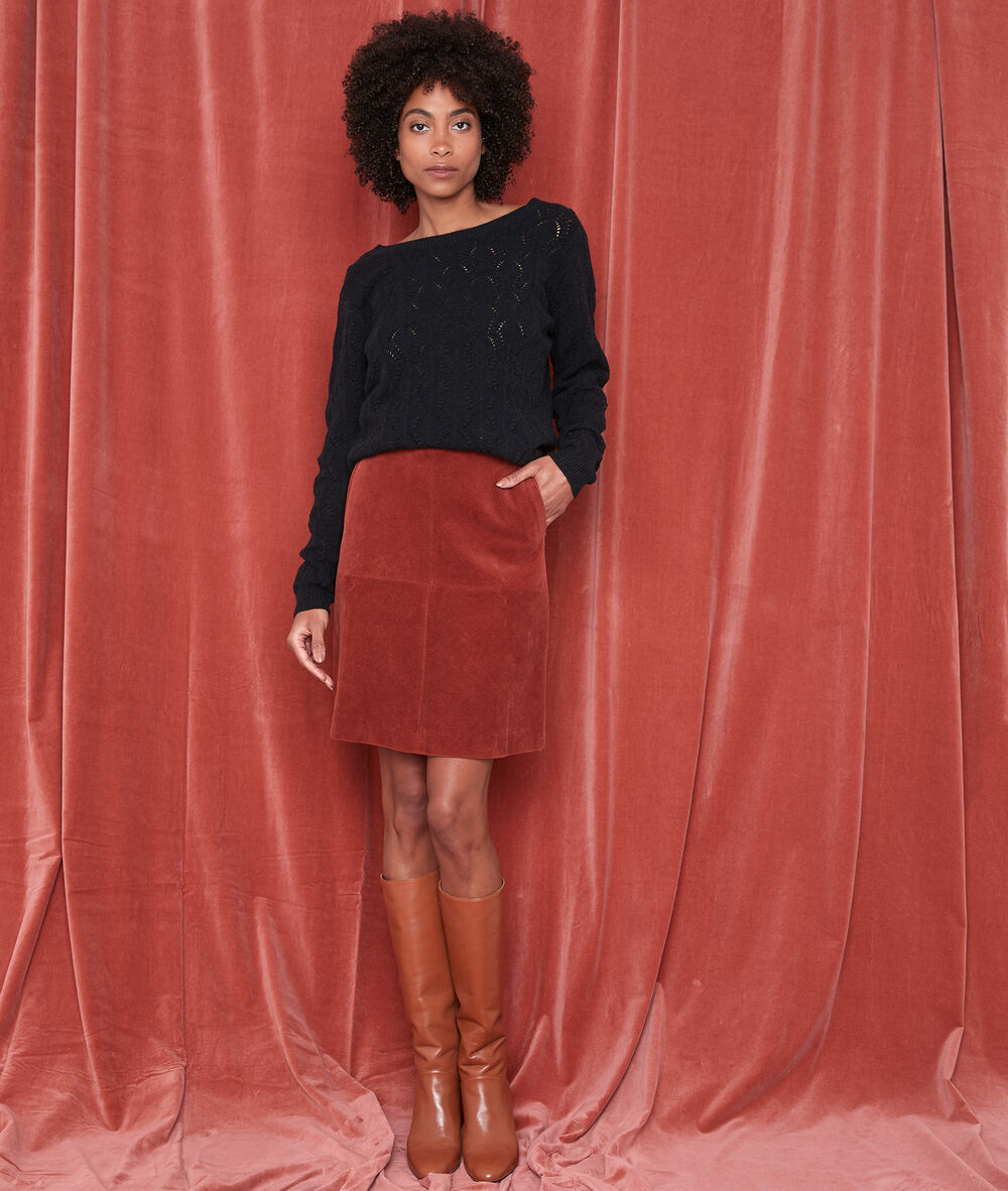 Gamra velvet a-line skirt cannelle.