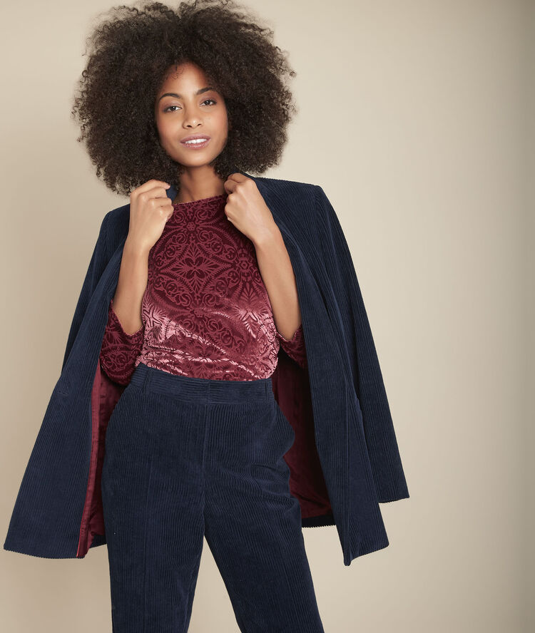 Crystal pomegranate devor&eacute; top dark red.