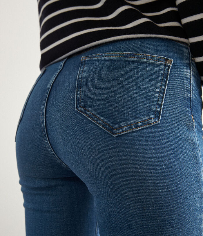 Pamela flared jeans PhotoZ | 1-2-3