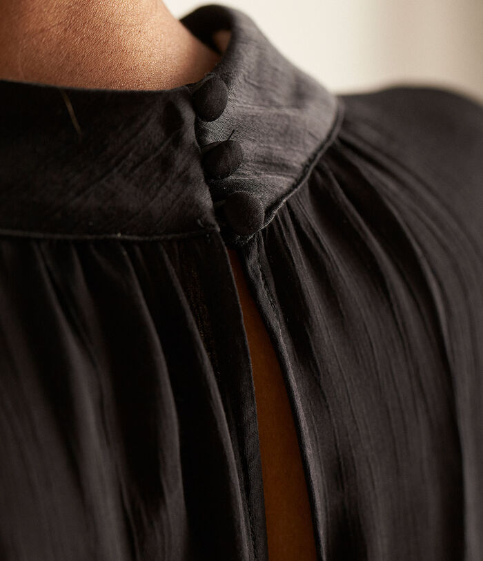 Alicia black satin loose-fitting blouse PhotoZ | 1-2-3