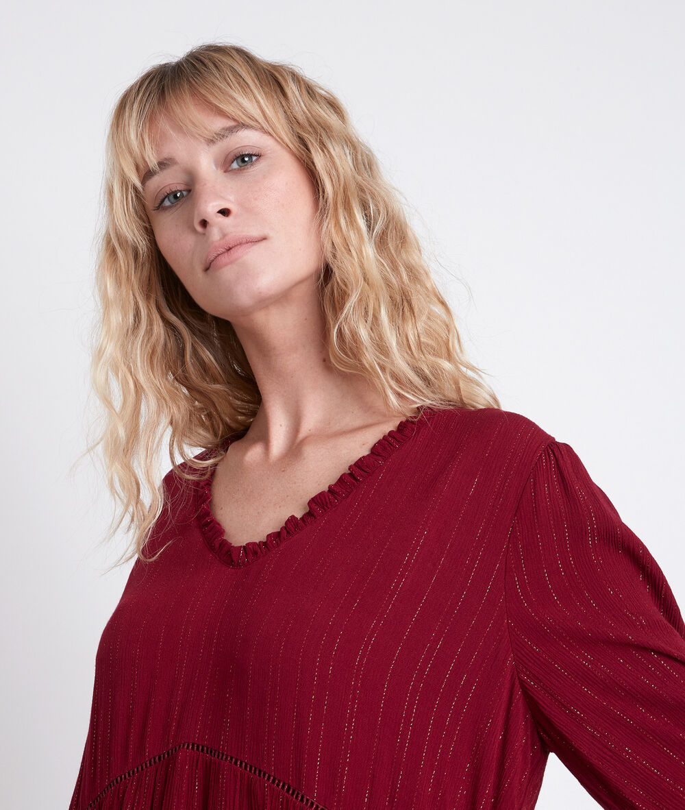Larissa red a-line dress in lurex bourgogne.