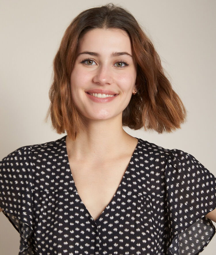 Elou printed blouse black.