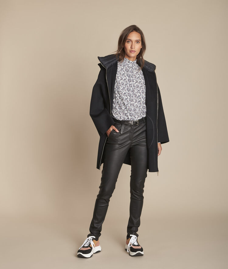 Manthia ecru floral print blouse with gathers at the neck ecru.