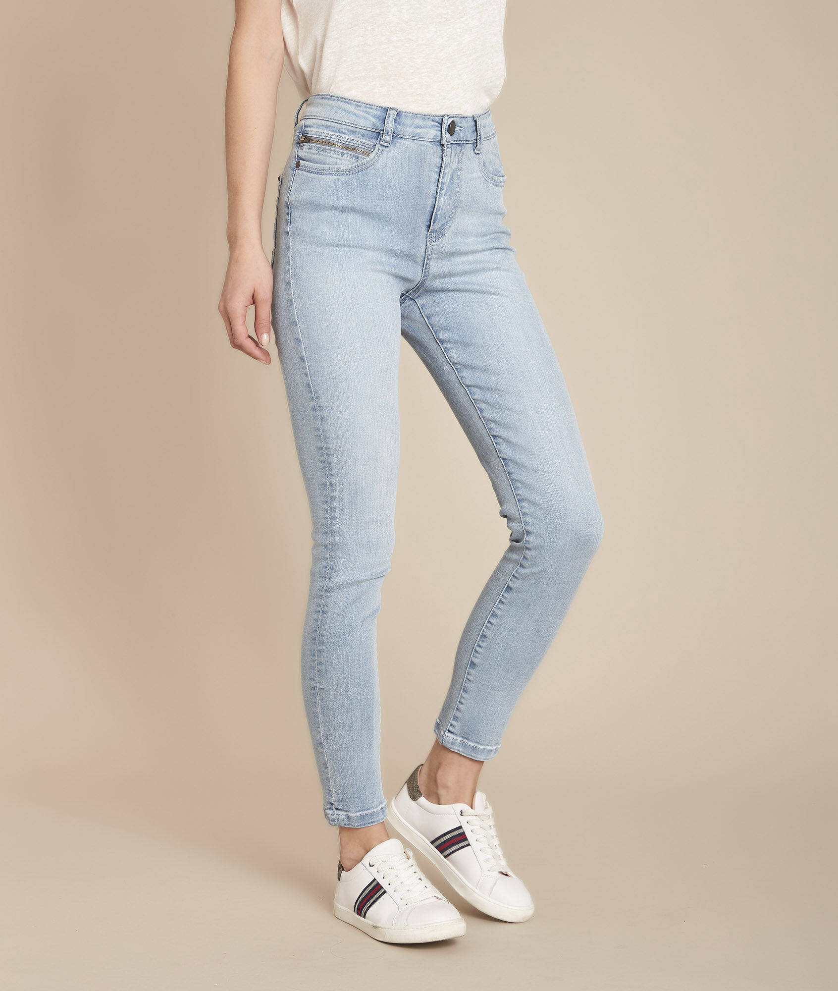 slim jeans women