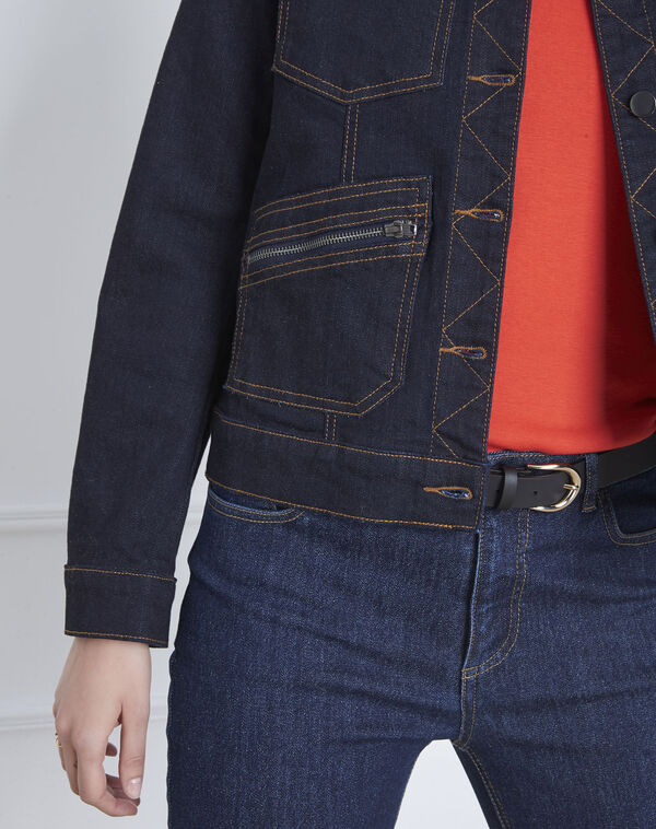 Famous jean jacket with parrot embroidery on the back navy.