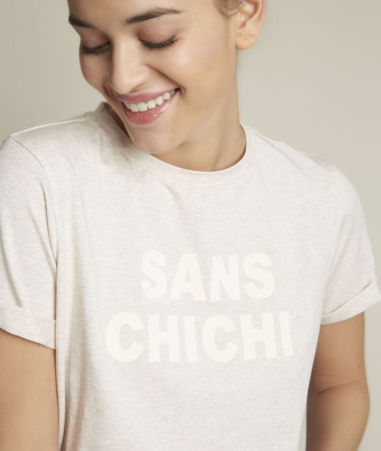 Rebelle slogan t-shirt string.