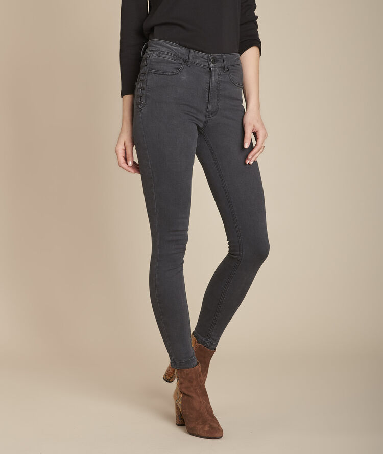 Sally black skinny jeans with laced details at the side black.