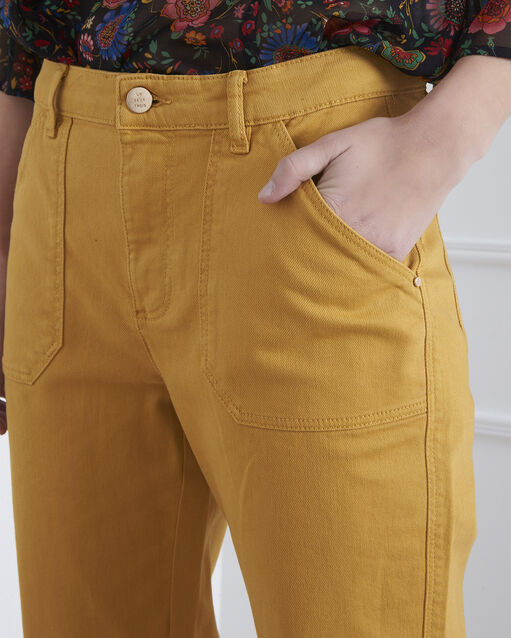 Coconut yellow 7/8 length boyfriend jeans bronze.