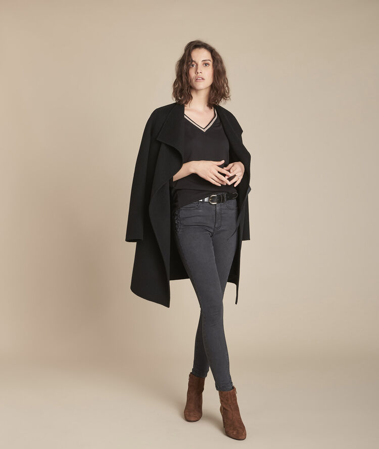 Sally black skinny jeans with laced details at the side black.