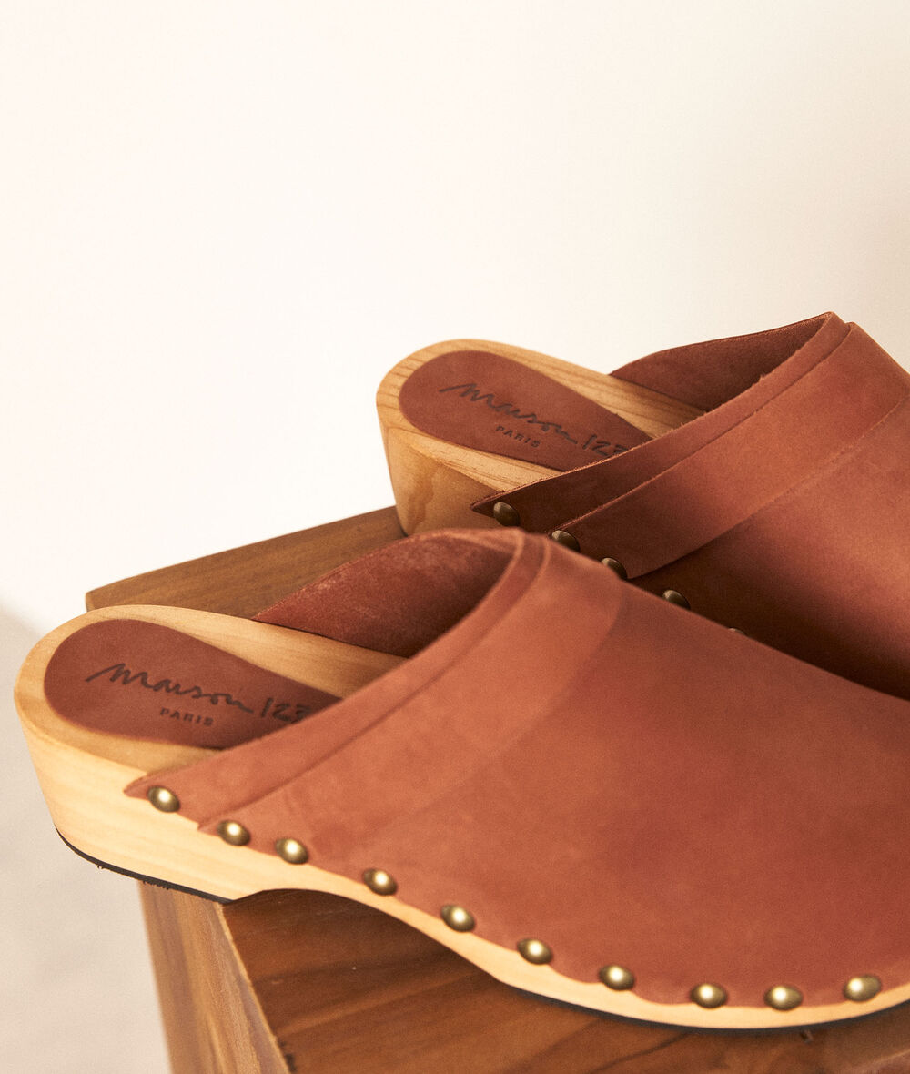 Clothilde old rose wood and leather clogs  PhotoZ | 1-2-3