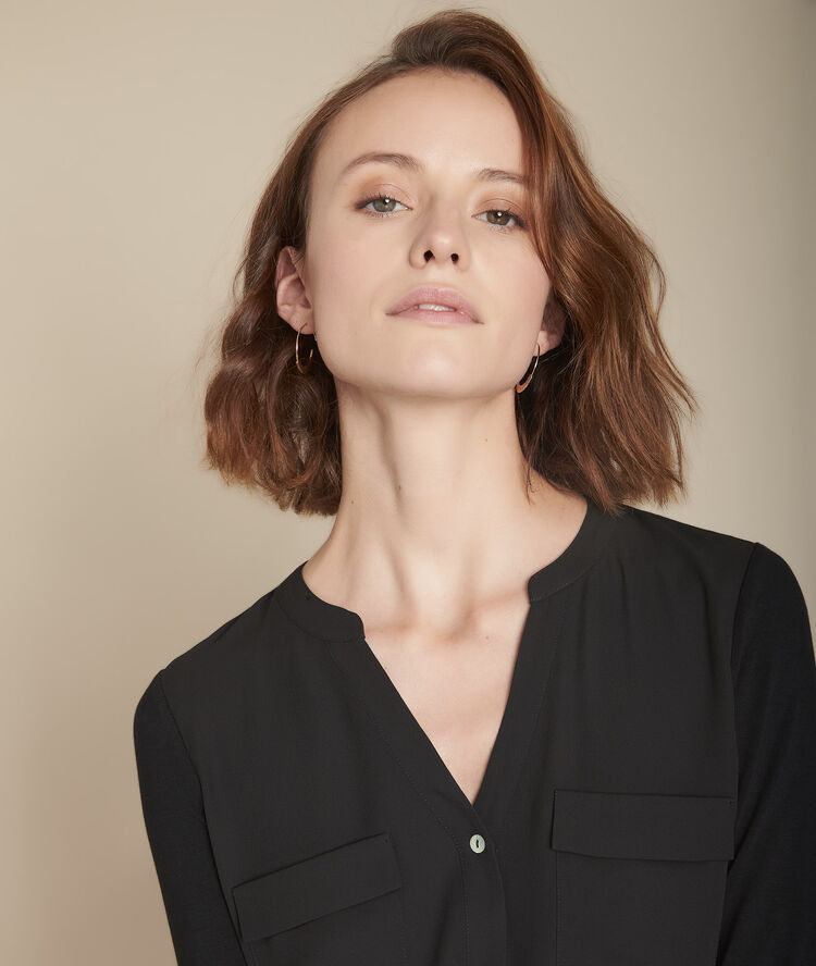Genna black blouse with pearly buttons black.