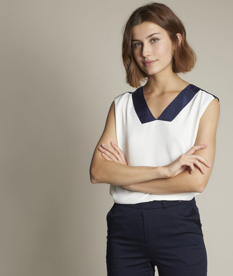 Elisa dual-material top ink.