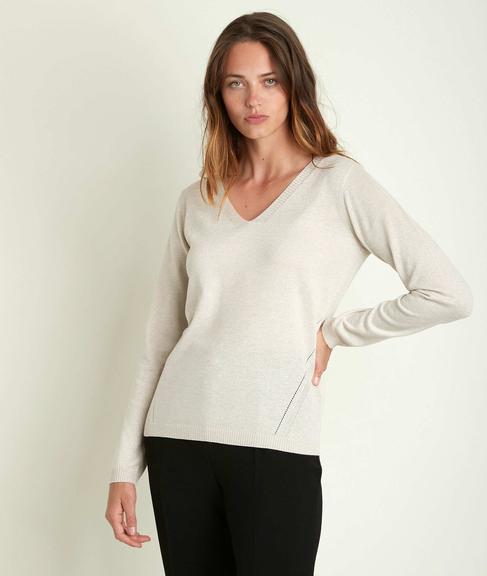 thin pullover