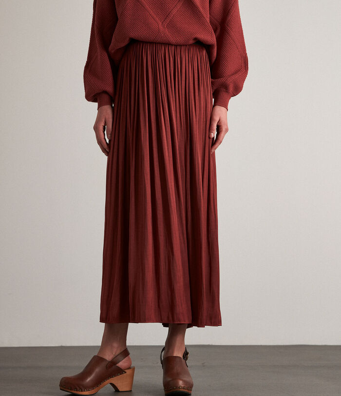 Kim terracotta pleated maxi skirt PhotoZ | 1-2-3